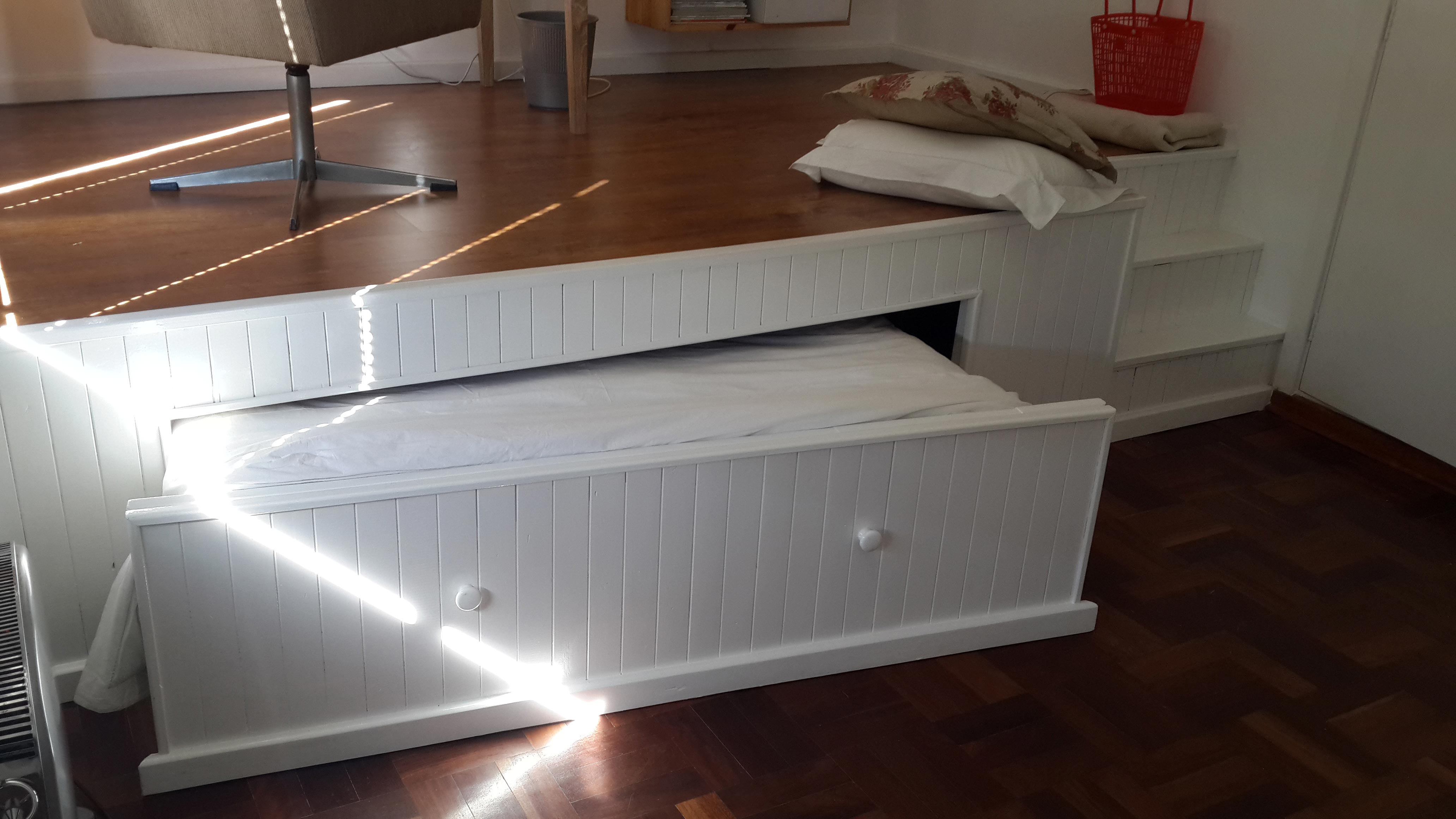 офис из спальни, рабочий офис из комнаты для гостей