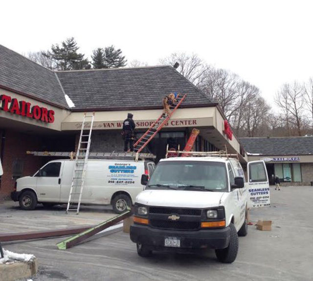 Глупые поступки, награды за глупость, Идиот года, люди идиоты