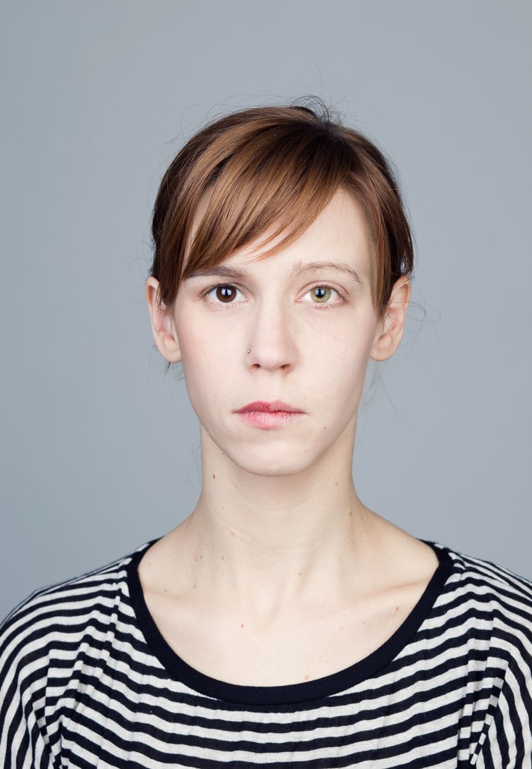 родственники друзья в одном фото, объединяет родных  друзей в одно фото, портреты родных в одном фото, Ино Зелжак, Ino Zeljak