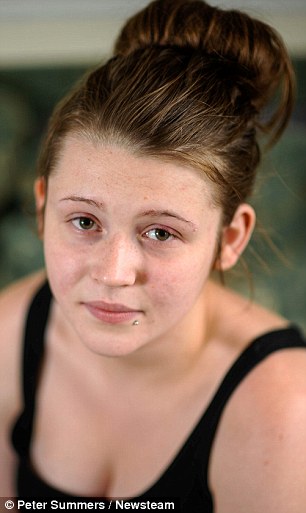 Чуть не ослепла краска для ресниц, аллергическая реакция на краску для ресниц