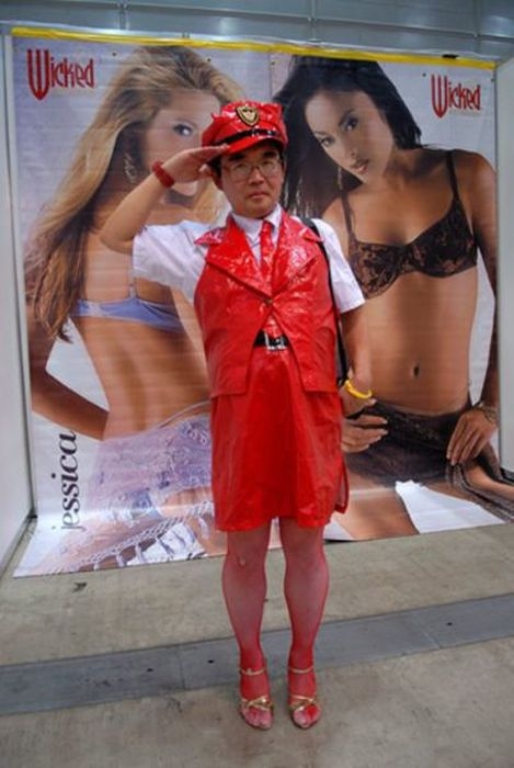 Тем временем в Азии, обычное дело в Азии, Meanwhile in Asia