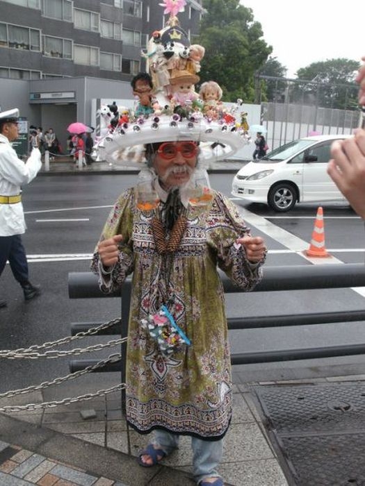 Тем временем в Азии, обычное дело в Азии, Meanwhile in Asia
