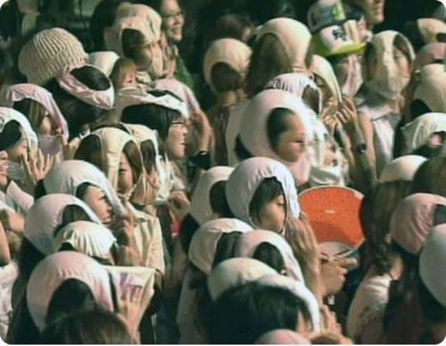 Тем временем в Азии, обычное дело в Азии, Meanwhile in Asia