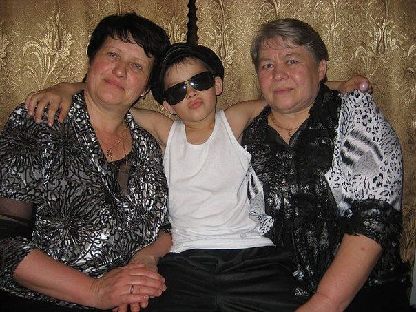 Непутёвые дети ужасных родителей, яблоня от яблони, худшие родители, наглые дети