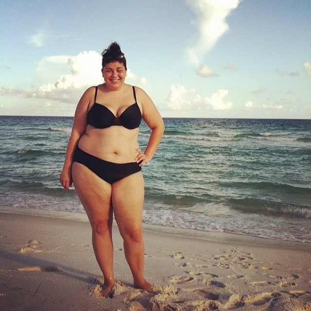 #Fatkini instagram, толстушки в бикини, полные на пляже