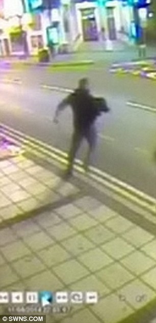 лицо ученого после избиения, ученого избили грабители в его доме, лицо ученого реконструктивная хирургия