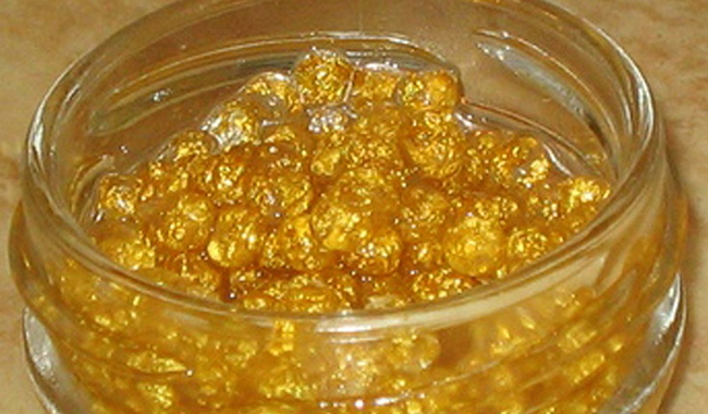 самые дорогие блюда, самые дорогие десерты, золотые роллы, золотой капкейк