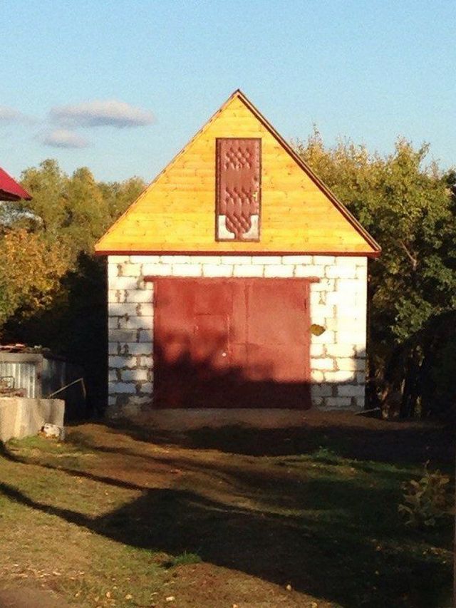 это россия детка, умом россию не понять, тем временем в России 