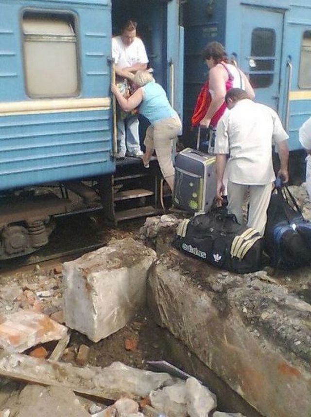 это россия детка, умом россию не понять, тем временем в России 