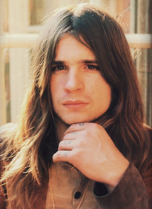 звезды имеющие проблемы с наркотиками, знаменитости алкоголики, звезды наркоманы, проблемы знаменитостей с наркотиками и алкоголем