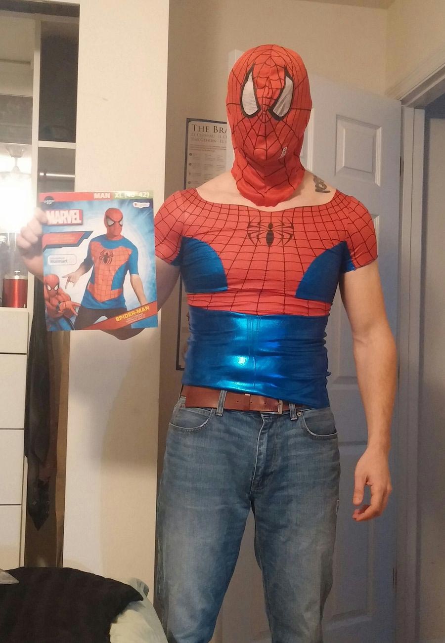 Купил на eBay костюм человека-паука.