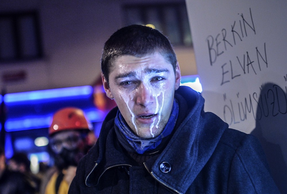 Острый народный протест в Турции, начавшийся после смерти невинного мальчика Протест в Турции, после смерти подростка, Беркин Эльван, Berkin Elvan