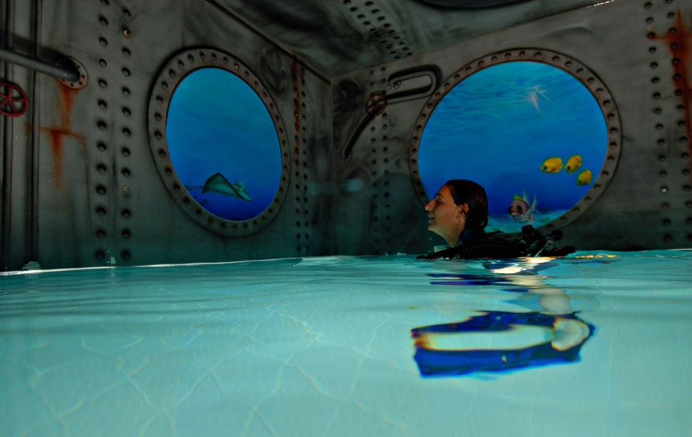 Немо 33 - самый глубокий бассейн в мире самый глубокий бассейн в мире, бассейн Немо 33, nemo 33, подводная искусственная пещера