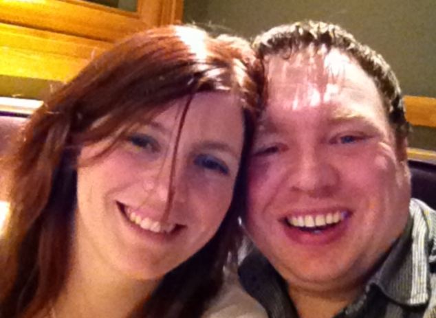 отек квинке, наследственный отек квинке, отек органов, отек лица женщины, Иззи Ричардс