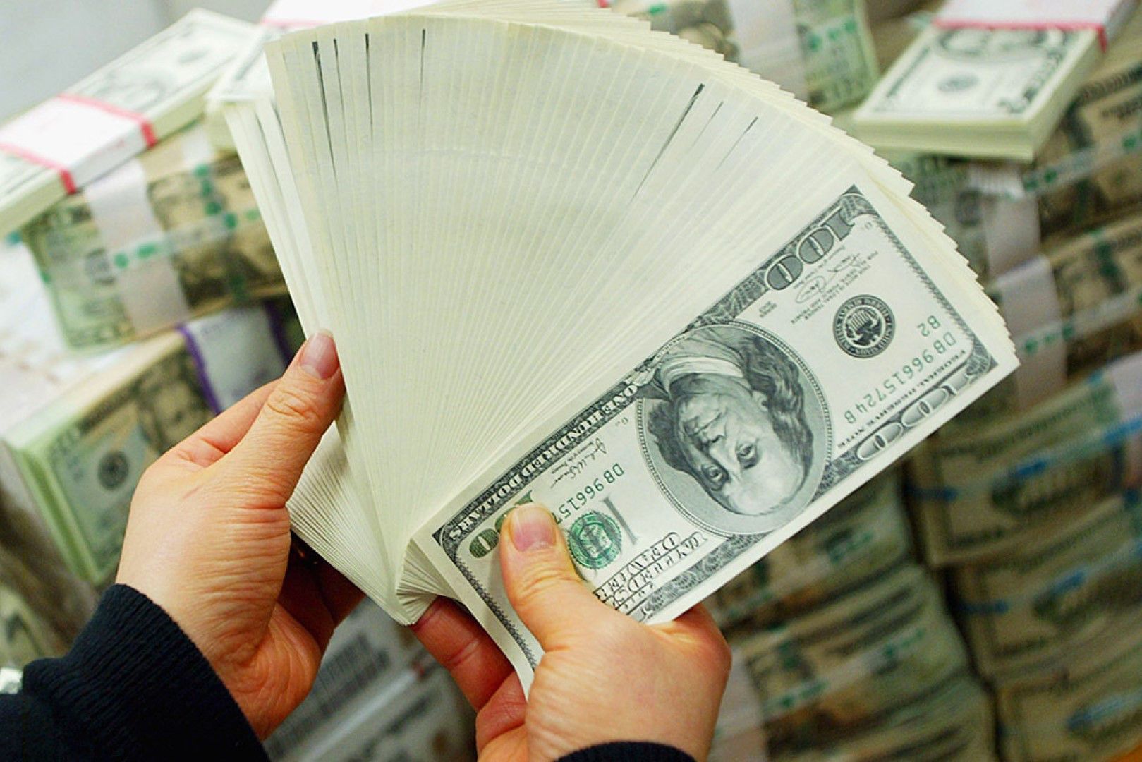 самые крупные ограбления, самые известные ограбления в мире