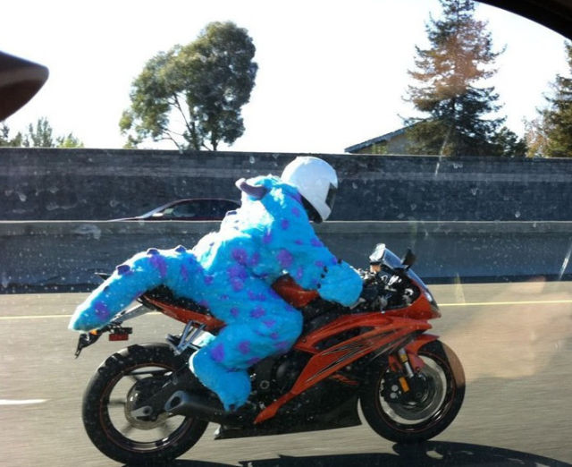 странности на дорогах, странности в пути, чудаки на дороге