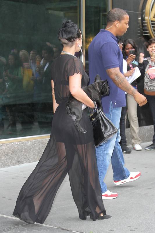 леди гага без парика, леди гага прозрачный лифчик, леди гага без макияжа, Азия