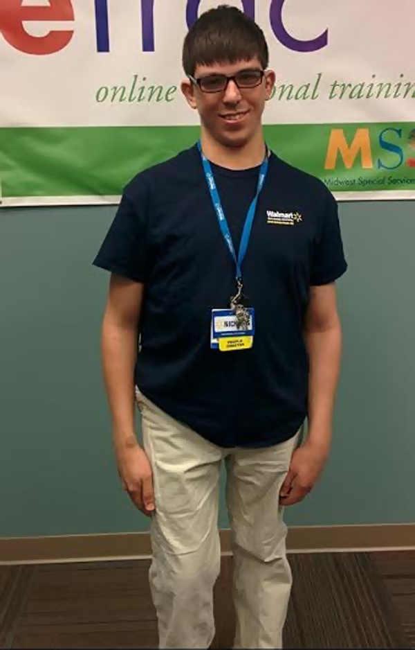 инвалид получил работу видео, парень инвалид радуется получил работу, Ник инвалид Walmart