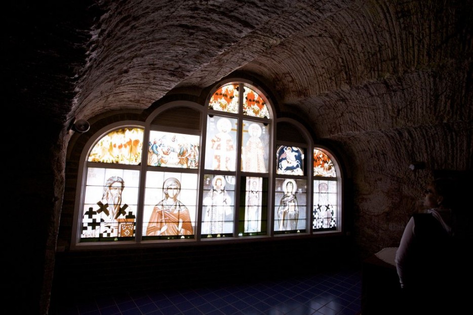 Жизнь под землей, город Кубер-Педи, центр добычи опала в мире, дома под землей