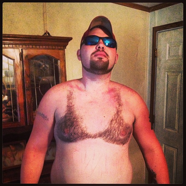 Мужчины и их волосатые «лифчики» #chesthairbikini Instagram, мужчины волосатые «лифчики»