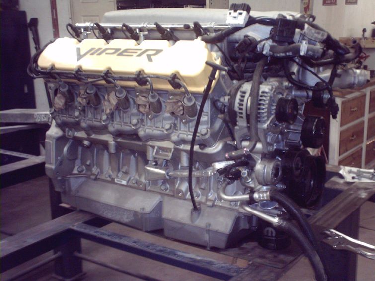 ржавый кузов Karmann Ghia 1967, Blue Mamba Viper, из ржавого кузова в шикарный автомобиль