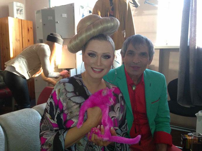 лена ленина котёнок, лена ленина ядовито-розовый котёнок