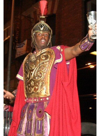 Самые лучшие костюмы звёзд Хэллоуин, впечатляющие костюмы Хэллоуин