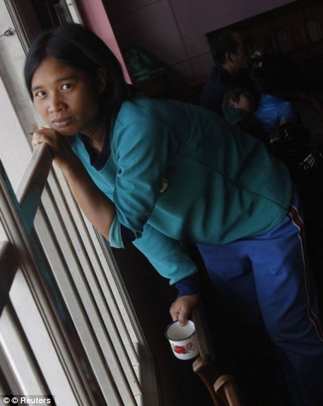 Зионнгхака Чана - самый важный избиратель Индии, у которого 39 жен и 127 детей Зионнгхака Чана, Zionnghaka Chana, самый важный избиратель Индии, имеет 39 жен и 127 детей, стокомнатный дом,100-комнатный дом