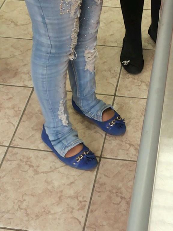 Горе-модники на улицах города, фрики