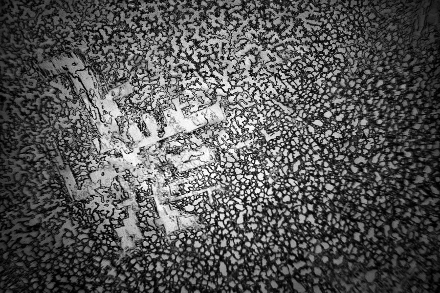 Как меняется структура наших слез, в зависимости от повода, по которому мы плачем структура слез, топография слез, rose-lynn fishe,