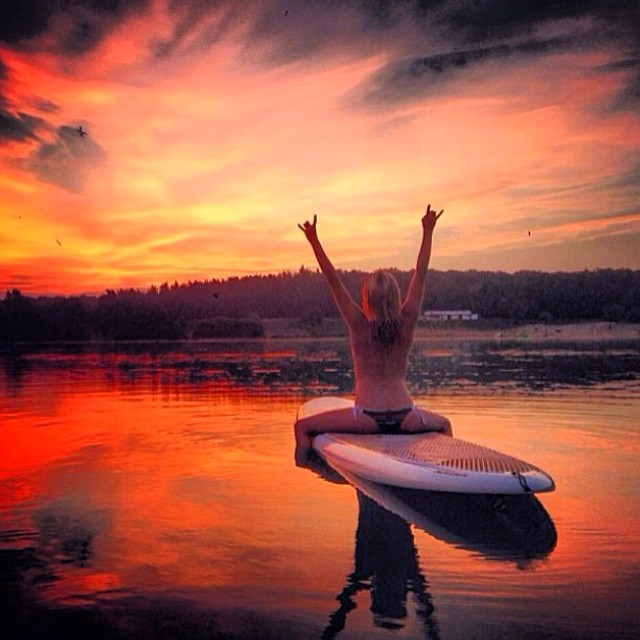 The Topless Tour Instagram, Топлесс- тур Инстаграм