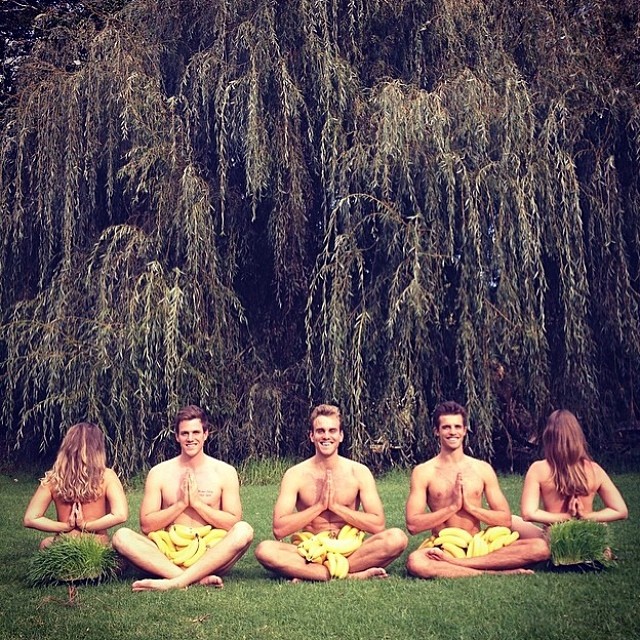 The Topless Tour Instagram, Топлесс- тур Инстаграм