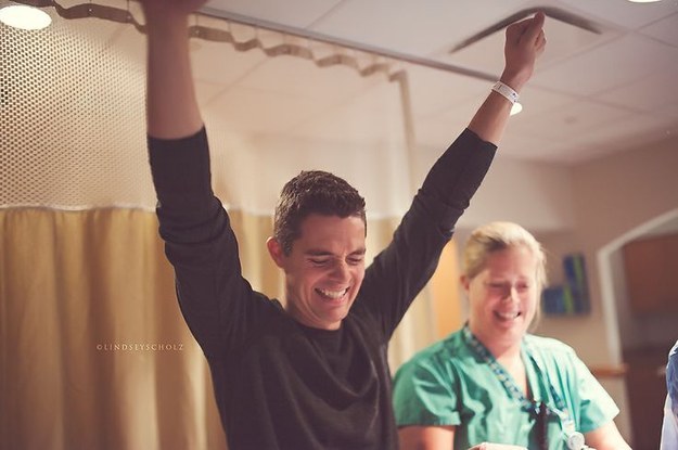 Невероятно трогательные фотографии отцов, увидевших своих детей в первый раз фотографии отцов, увидевших своих детей в первый раз