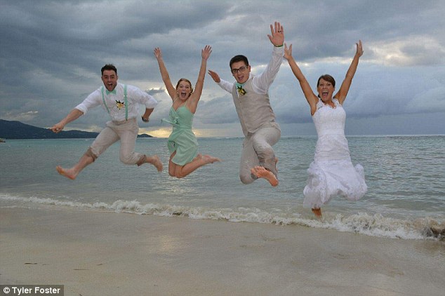 Самое неудачное свадебное фото, из когда-либо сделанных Самое неудачное свадебное фото,Тайлер Фостер, Tyler Foster, дружок порвал штаны, друг жениха ударил подругу невесты