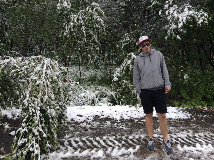 снег в челябинске, 12 июля снег сатка златоуст, снег летом