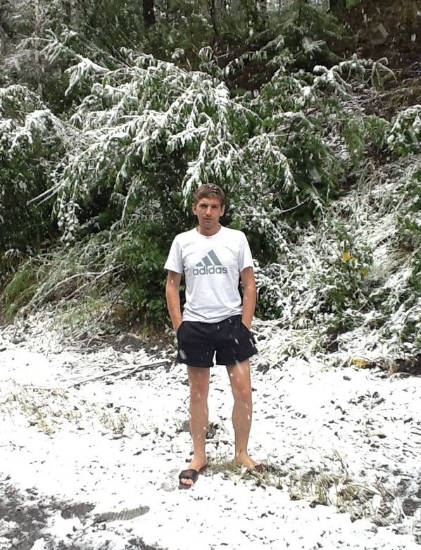 снег в челябинске, 12 июля снег сатка златоуст, снег летом