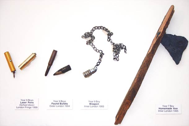 Выставка, конфискованые предметы у учеников, за 30 лет, Confiscation Cabinets