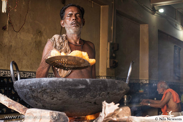 Необычные,традиции, особенности ,застольный этикет, разных стран