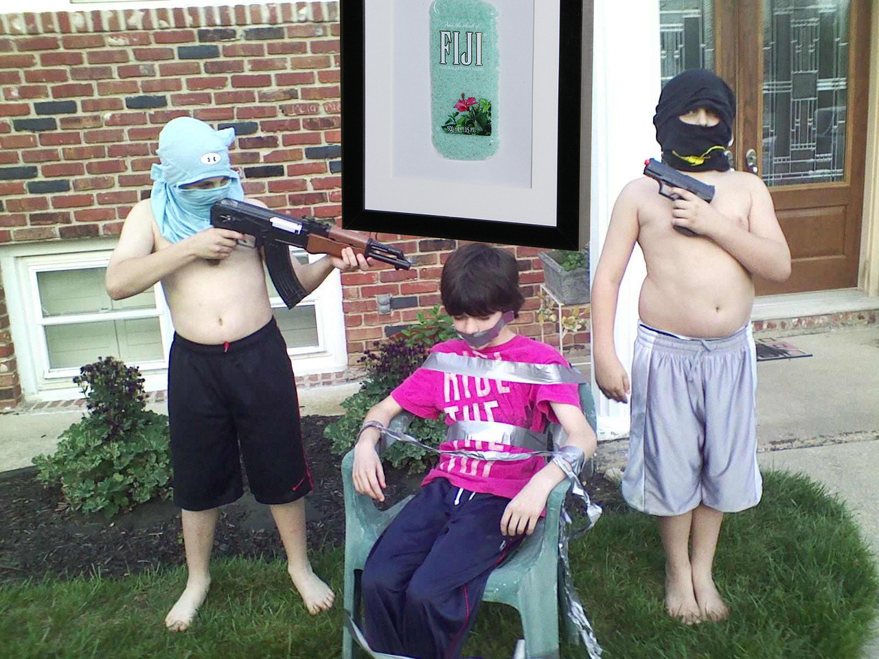 зарубежные соц сети, фрики из соц сетей