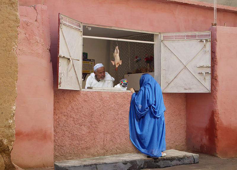 PLANET PUG Michael Sheridan, планета мопс, мопс на рынке