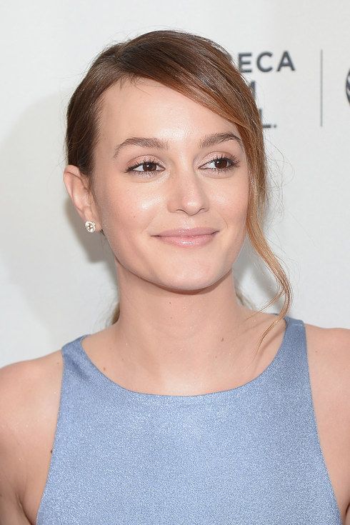 Повседневный макияж голливудских звезд против их же агрессивного макияжа Повседневный макияж против агрессивного макияжа, агрессивный макияж знаменитостей, боевая раскраска знаменитостей макияж, звезды в обычной жизни и на публике