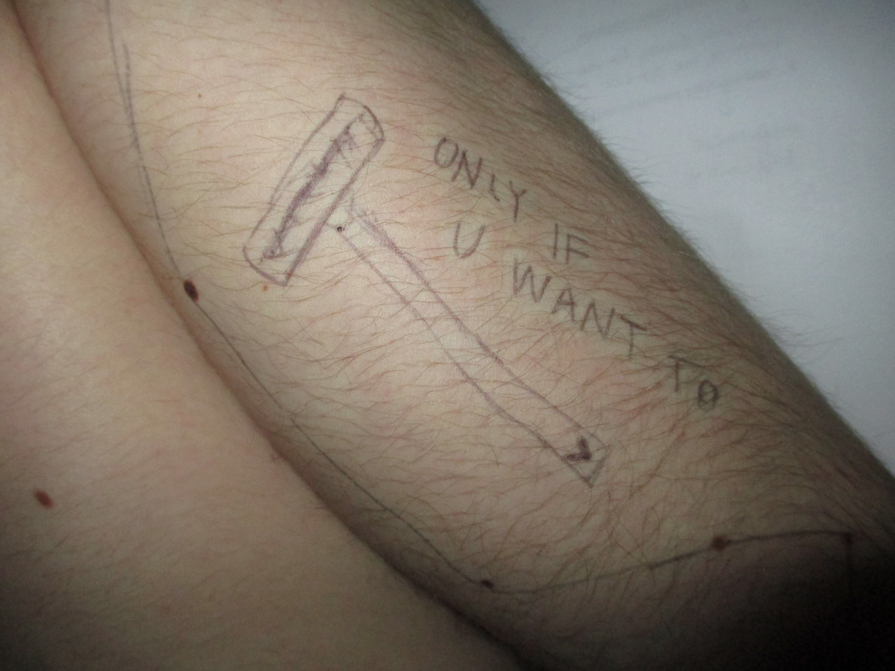 Hairy Legs Club, волосатые женские ноги, небритые ноги, клуб волосатых ног