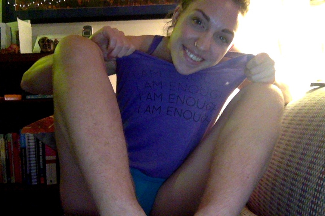 Hairy Legs Club, волосатые женские ноги, небритые ноги, клуб волосатых ног