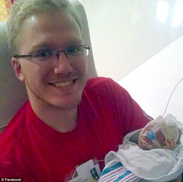 дочь без медицинских трубок, отец попросил убрать трубки дочь, умерла дочь София медицинские трубки, Натан Стэффел, Nathan Steffel