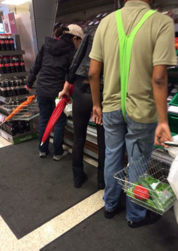 горе-модники, чудаки на улицах города, нелепые наряды