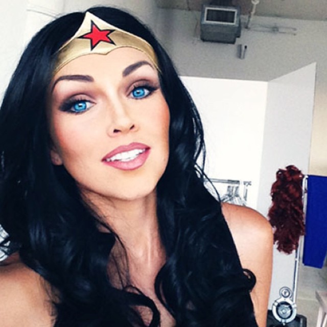 Кэнди Джонсон макияж, Kandee Johnson, при помощи макияжа