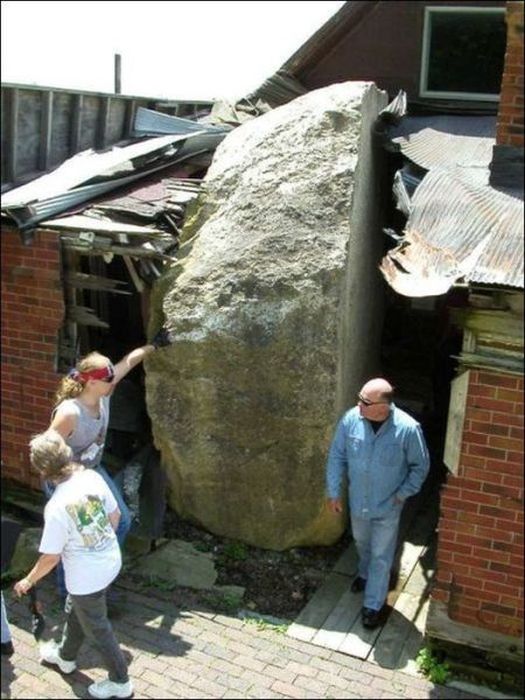 Люди которым не повезло,  был плохой день, неудачный день