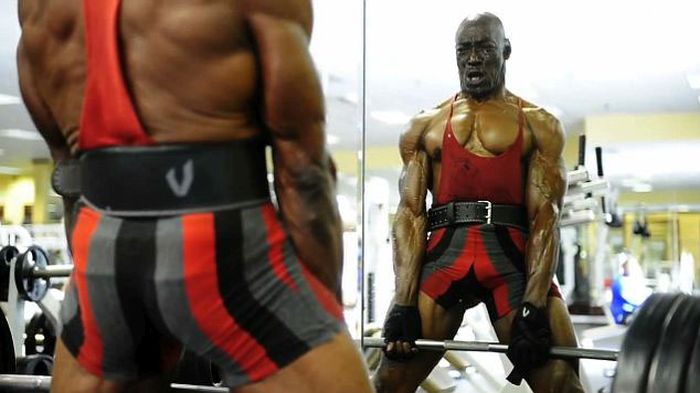 бодибилдинг, культурист, 70-летний культурист, Сэм Брайант, Sam 'Sonny' Bryant