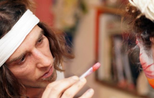 художник Йоханнес Стоеттер, Johannes Stoetter, девушка попугай боди-арт, девушка раскрашена как попугай