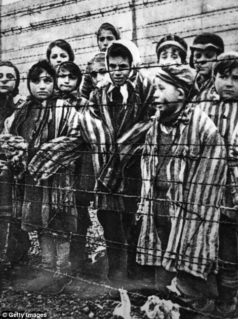 Кандиду-Годой, земля близнецов, проделки нацистов, Йозеф Менгеле, опыты на близнецах